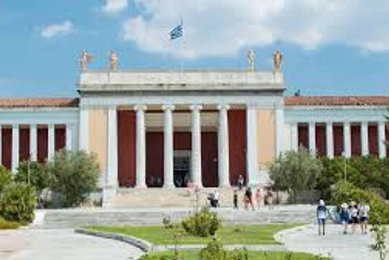 Jupiter Boutique Apartment Next To Athens Museum Екстер'єр фото